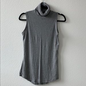 Kit and Ace Sleeveless Turtleneck